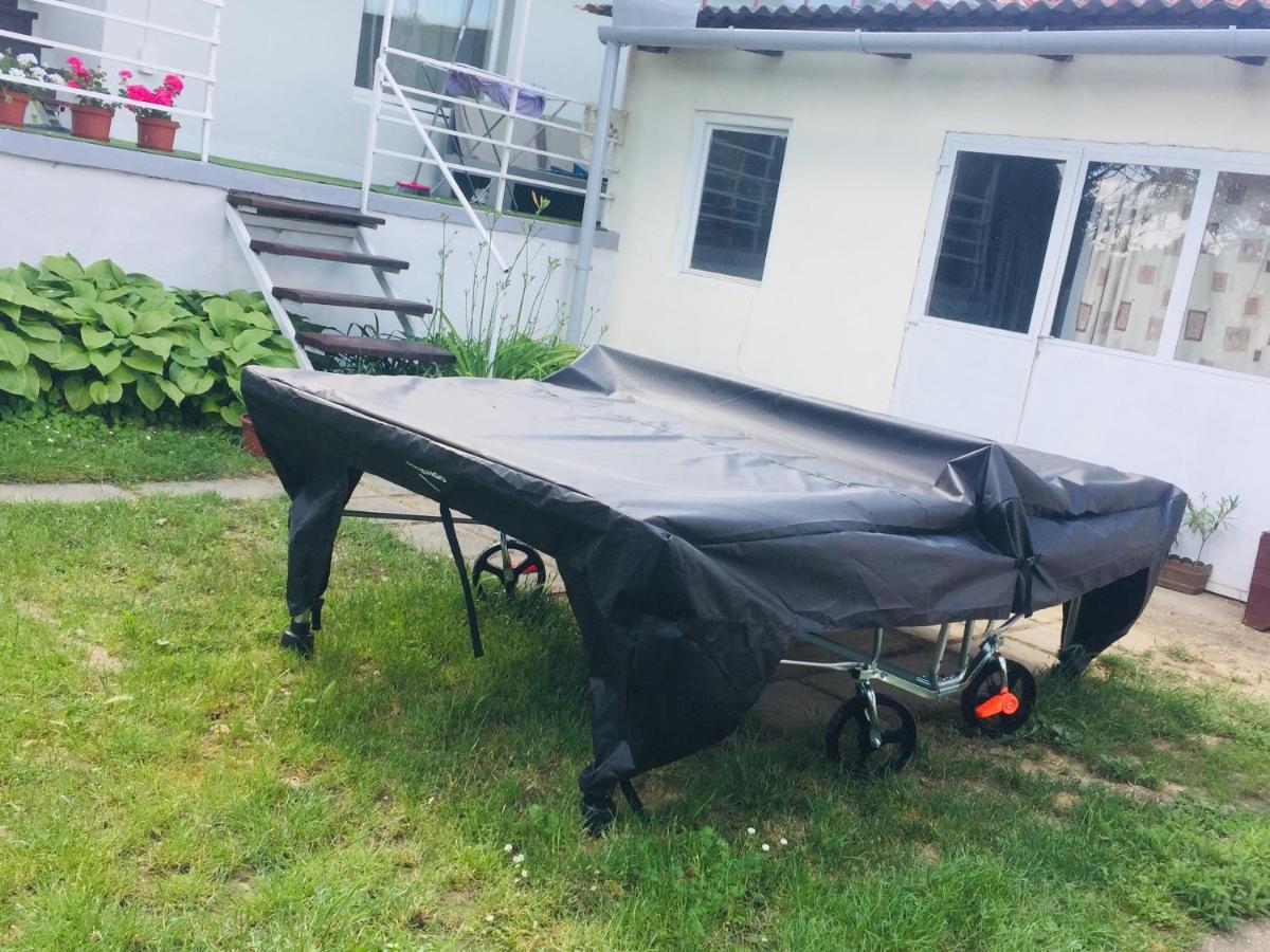 Lelle-Kert Apartman 01 Balatonlelle Exteriör bild